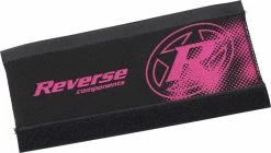 Reverse Components Reverse - Protège Base Arrière Néoprène Avec Logo -Accessoires Vélo Soldes 7447 1 3840x2160