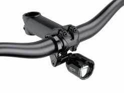 Giant - Recon E HL 150 - Phare Pour Velo électrique 6 Giant - Recon E HL 150 - Phare Pour Velo électrique -Accessoires Vélo Soldes giant recon e hl 150 1 3840x2160