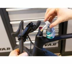 Motorex - Carbon Paste - Pâte De Montage -Accessoires Vélo Soldes motorex carbon paste pate de montage 4 3840x2160