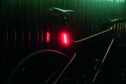 Supernova - Feu Arrière TL3 PRO Avec Feu Stop Et Signal De Freinage D'urgence 9 Supernova - Feu Arrière TL3 PRO Avec Feu Stop Et Signal De Freinage D'urgence -Accessoires Vélo Soldes supernova feu arriere tl3 pro 3 3840x2160