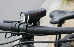 Trelock - Set D'éclairages Avant/arrière LS 300 I-GO Vector & LS 740 I-GO -Accessoires Vélo Soldes trelock set eclairage ls 300 i go vector ls 740 vector 2 3840x2160