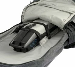 Vaude - EBracket 28 - Sac à Dos Avec Compartiment Batterie -Accessoires Vélo Soldes vaude ebracket 28 sac a dos avec compartiment batterie 2442YqSspIg2gHLmJ 3840x2160